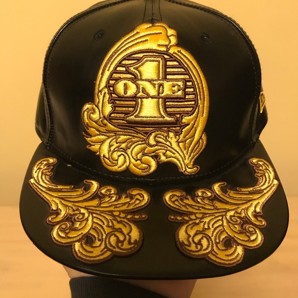 DS New Era Jeremy Scott Leather SnapBack 59/50 Hat